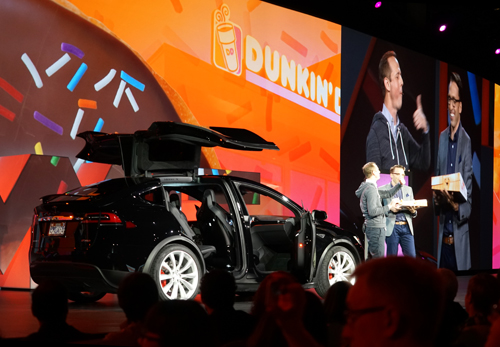 自動車はもっともIoTの進む可能性のある“究極のモバイルデバイス”というセリフも