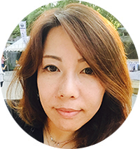 クロックス・ジャパン合同会社イーコマース ディレクター　木村 真紀氏大学卒業後、金融を経て、サン・マイクロシステムズ（現・日本オラクル）にてダイレクトセールスを経験。その後2004年から、トレンドマイクロにて個人向けウイルスバスターのEC＆デジタルマーケティングの責任者として、デジタルサイドからリテールマーケットシェア1位の獲得に貢献。2011年から、クロックス・ジャパンにて、EC＆デジタルマーケティング日本責任者、現職に至る。