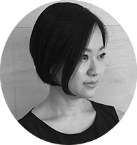 株式会社ロジクールSr.Manager, Digital Operations　秋吉 梨枝氏高校時代から独学でコーディングを学び、大学卒業後ネット関係の企業でEC事業に従事。Webサイトのディレクションの他、マーケティングや情報管理など幅広い業務に携わる。その後渡米、ベンチャー企業でBtoBマーケティングを担当。帰国後、ロジクールに入社しコーポレートサイトの日本エリアを統括。APAC、全世界へと管轄する範囲を広げ、現在はグローバル責任者を務める。