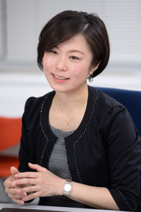 二つ目は、リード情報を社内で共有する文化が根付いていない企業です。マーケティングから営業にリードを渡してもフォローしてもらえず、いらないと言われてしまったりするような悩みは珍しくありません。リードが社内の資産だという意識がないので、良かれと思ったリードが捨てられてしまうのです。営業がどんな企業を狙っていて、どんなコンタクト情報を持っているかを集約していない可能性もありますが、マーケティングが営業と会話ができる土壌がない大企業で意外に多いのです。