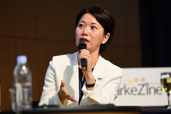 山口有希子氏 山口有希子氏