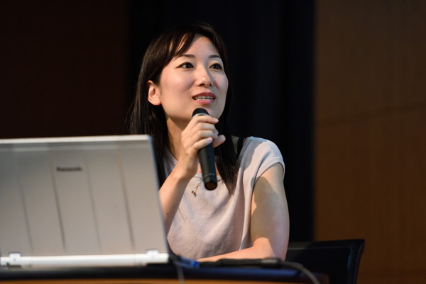 安成蓉子 安成蓉子