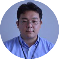 株式会社KDDI 総合研究所フューチャーデザイン1部門3グループアソシエイト加藤 尚徳氏KDDI総合研究所において、情報法制(プライバシー・個人情報等)を中心とした法制度や技術の調査・研究・コンサル業務に従事。また、大学の非常勤講師として、情報法、知的財産法、情報セキュリティに関する講義を担当している。総合研究大学院大学複合科学研究科情報学専攻単位取得満期退学、修士(情報学)、神奈川大学および神奈川工科大学非常勤講師、慶應義塾大学SFC研究所上席所員。