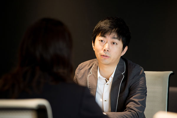 LINE株式会社 LINEコンテンツ事業部 副事業部長 川野辺傑氏