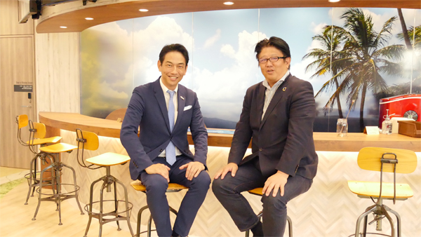 株式会社CMerTV　代表取締役社長　五十嵐彰氏と筆者