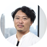 邦楽デジタルマーケティンググループ ディレクター/マネージャー 栗田 慎太郎氏2007年博報堂入社。様々な企業のデジタルとマスを統合したキャンペーンやグローバルマーケティングに従事。2013年に退職した後は、LINE、テレビ朝日、アマゾンと複数のコンテンツ・メディア企業にてデジタルビジネスの開発およびマーケティングを実践。現在は、ワーナーミュージック・ジャパンにてデジタル事業を率い、「音楽ストリーミング」でのヒットを作るための仕組みの構築に取り組んでいる。