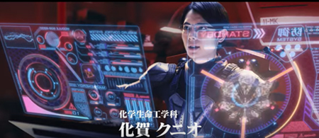 操縦シーンは2:00～から