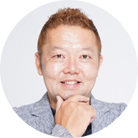 執行役員 マーケティングサイエンス ノースイーストアジア統括 中村淳一氏<br>2002年に消費財メーカー、プロクター・アンド・ギャンブルに入社。柔軟剤ブランド「レノア」の日本立ち上げ、ヘアケア「ヴィダルサスーン」、剃刀ブランド「ジレット」や店舗営業チャネルシニアマネージャーを歴任。2016年には消費者市場戦略本部日本統括兼執行役員に。2017年6月にフェイスブックジャパンの執行役員・マーケティングサイエンス日本統括に就任。現在はノースイーストアジア地域統括。