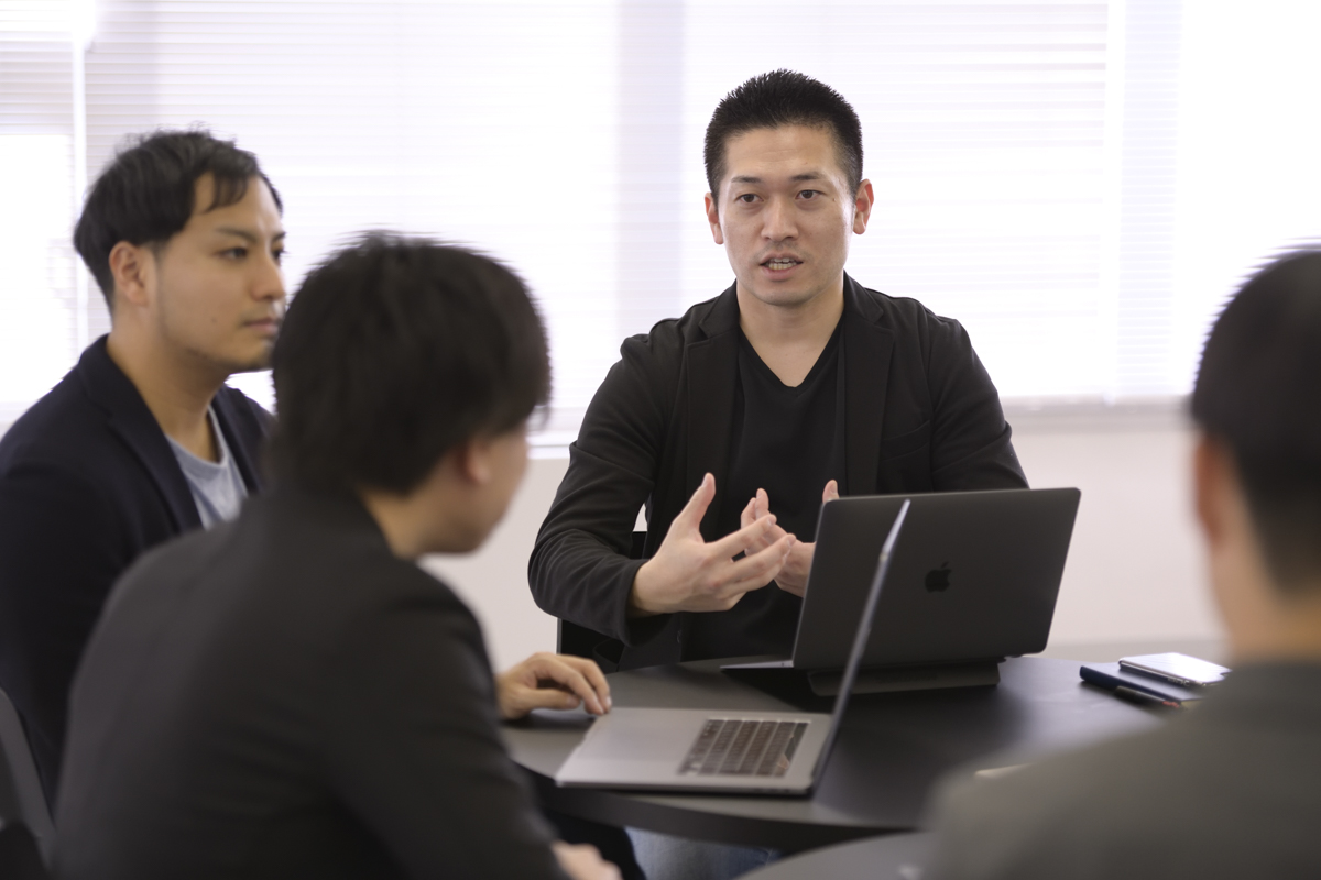取材の様子 DNX Ventures Industrial Partner 稲田 雅彦氏