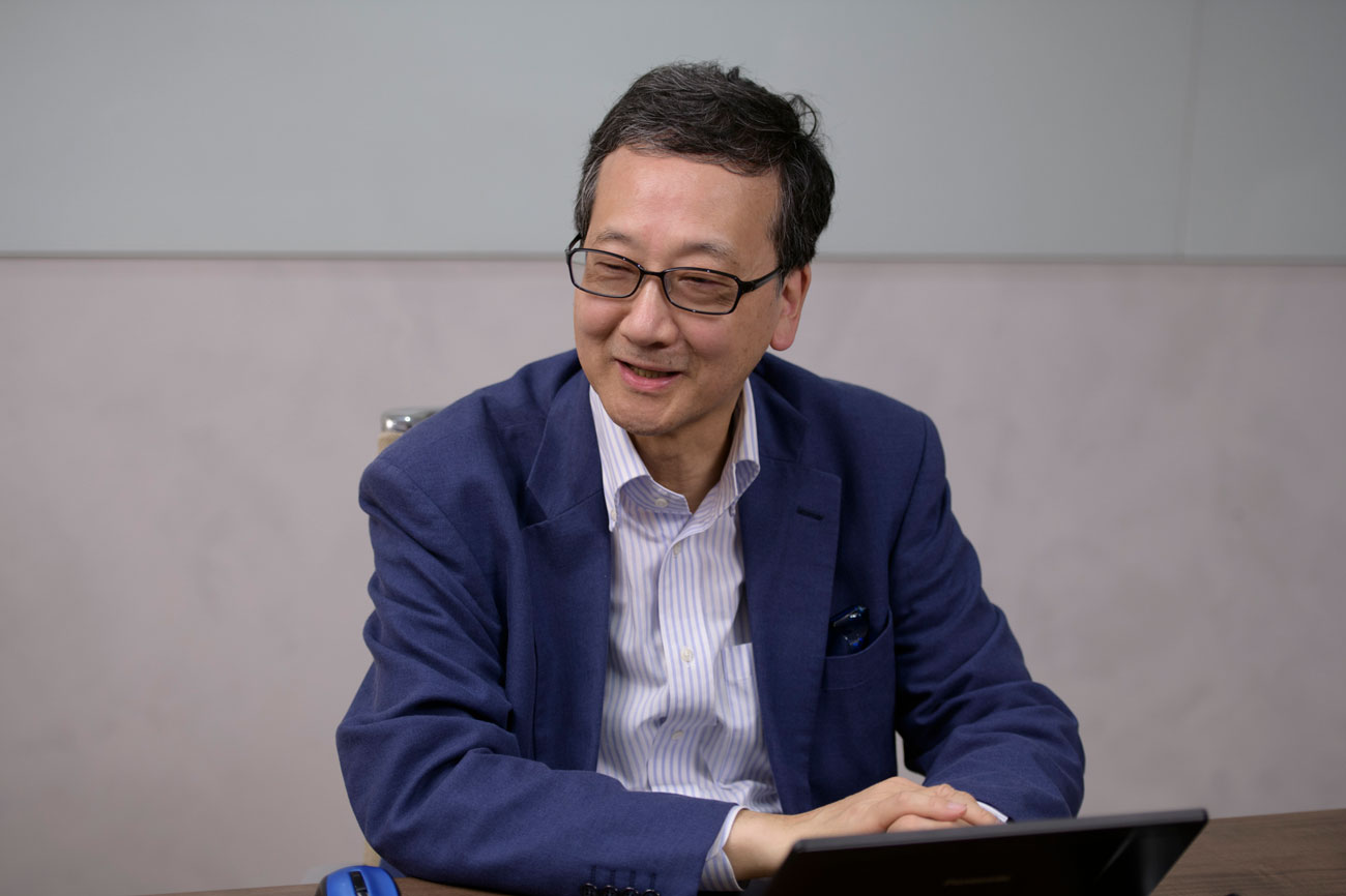 中央大学名誉教授　田中洋氏