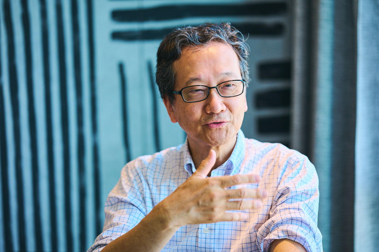 中央大学名誉教授　田中洋氏