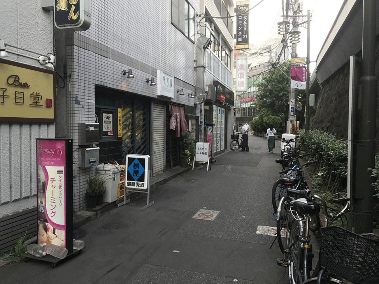 画像を説明するテキストなくても可