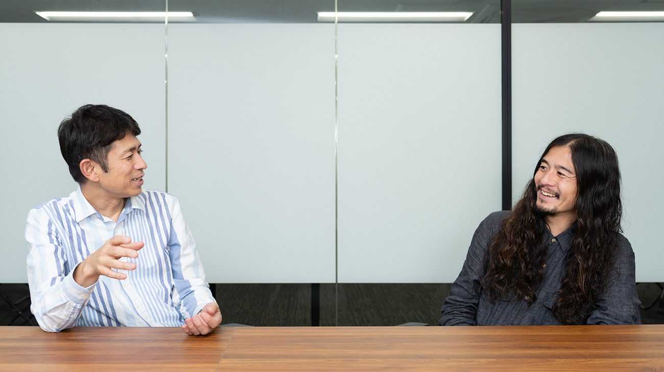 写真右:株式会社 GiftX Co-founder 飯髙悠太氏