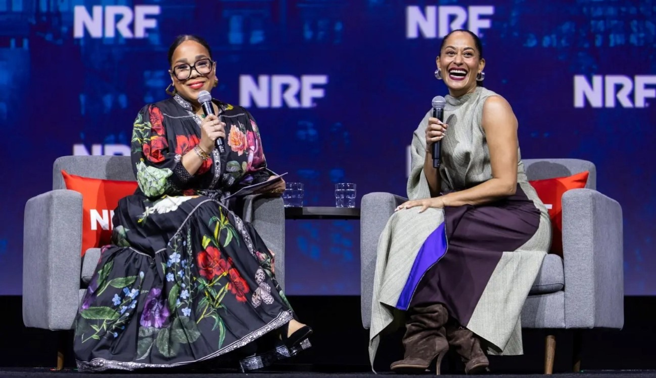 左からThe Business of Fashion 上級特派員 Sheena Butler-Young氏、PATTERN Beauty CEO兼創業者　Tracee Ellis Ross氏：NRF提供