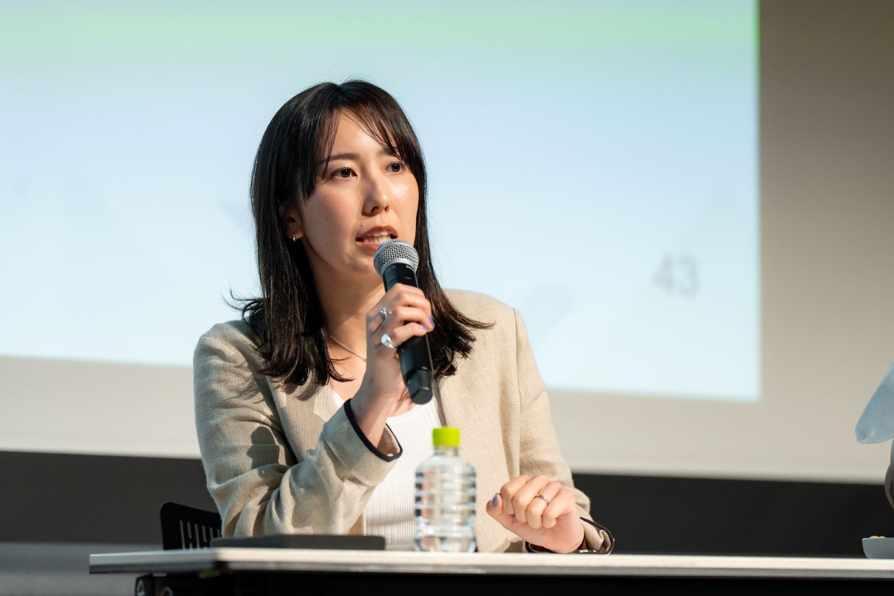 画像を説明するテキストなくても可