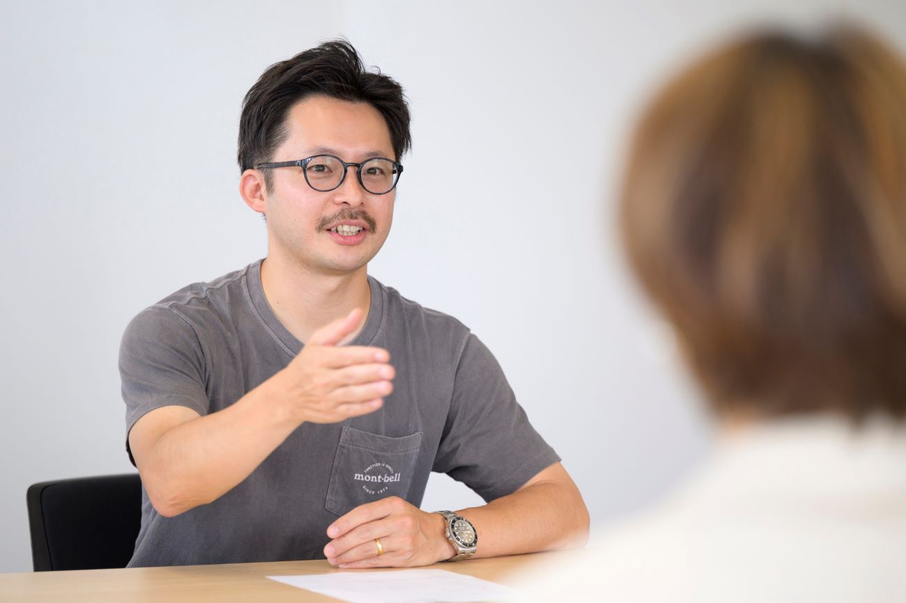 画像を説明するテキストなくても可