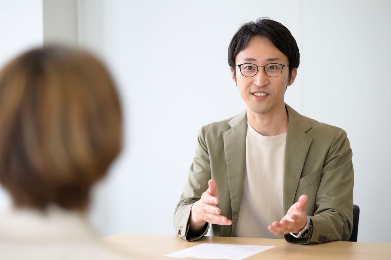 画像を説明するテキストなくても可