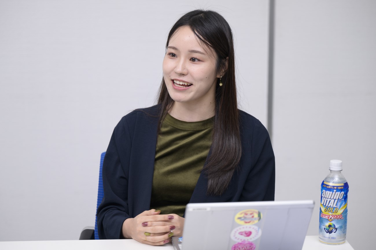 画像を説明するテキストなくても可