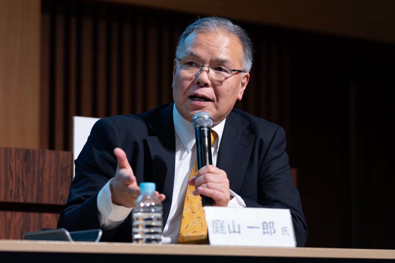 画像を説明するテキストなくても可