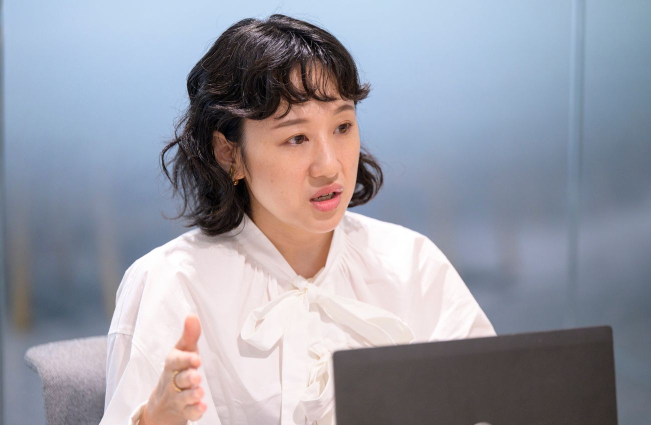 株式会社電通デジタル グローバルセンター ビジネスプロデュース第1事業部 井須弘恵氏GMWの通常運用フェーズから参画し、シーズン更新や新規コンテンツの提案、アクセシビリティ対応の実装支援まで、制作領域全体のプロジェクトマネジメントを担当している。