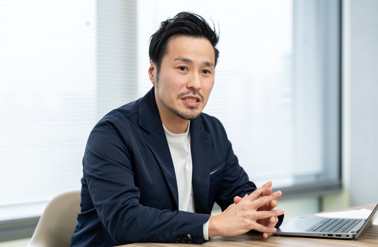 株式会社電通 第6マーケティング局 CXコンサルティング1部 マーケティングコンサルタント 工藤亮氏電通のマーケティング局に所属し、企業やブランドの戦略設計から実装まで一気通貫でサポートする。本プロジェクトでは、コミュニケーション全般の設計や施策推進を担当。