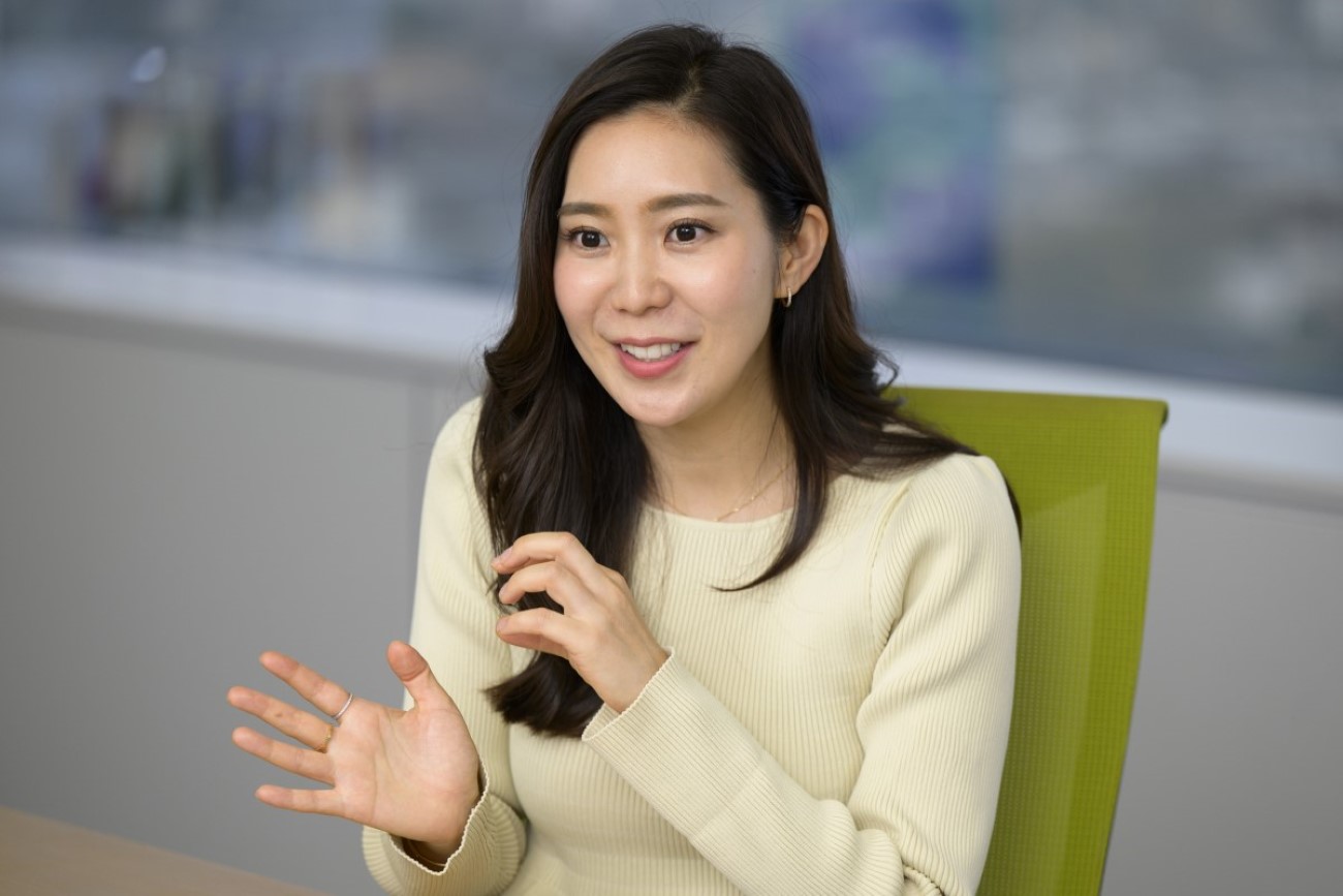 画像を説明するテキストなくても可