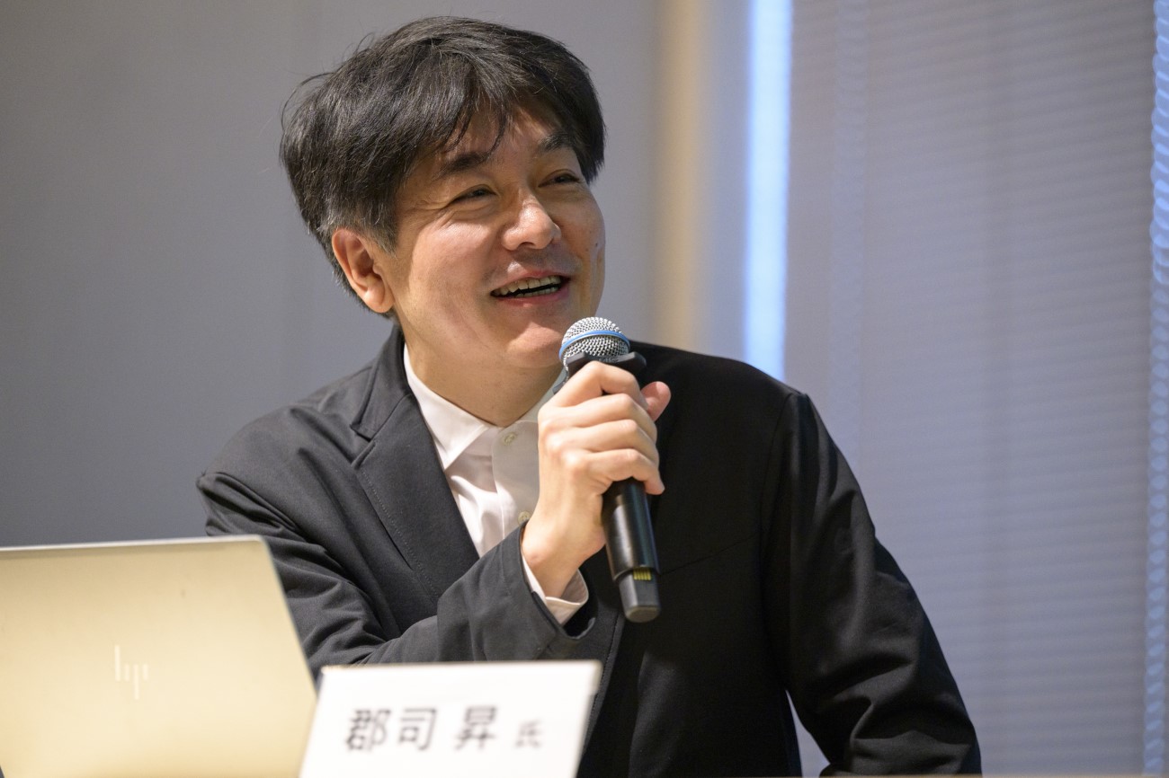 画像を説明するテキストなくても可