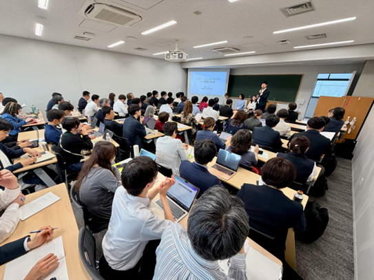 画像を説明するテキストなくても可