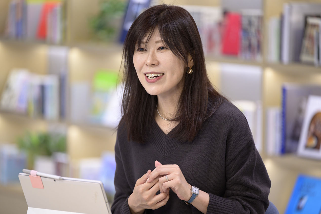 丸井　EC事業本部 シューズ・Ui開発課 課長　油木 愛子氏