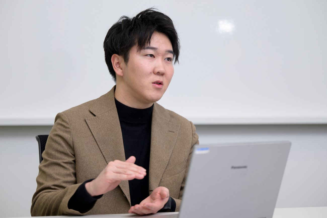 画像を説明するテキストなくても可