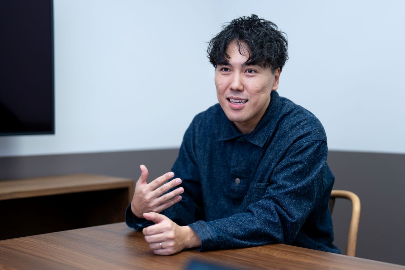 画像を説明するテキストなくても可