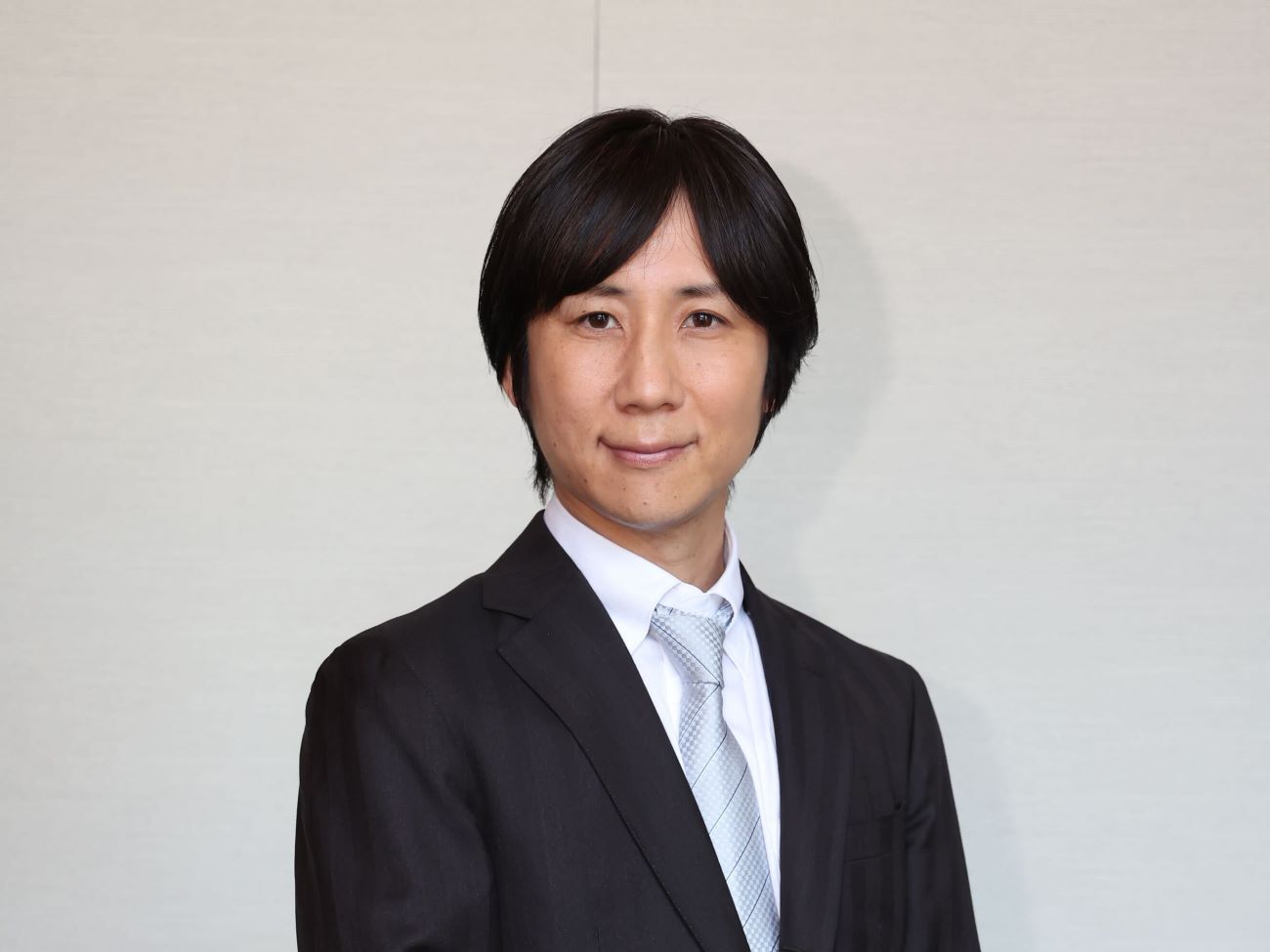 画像を説明するテキストなくても可