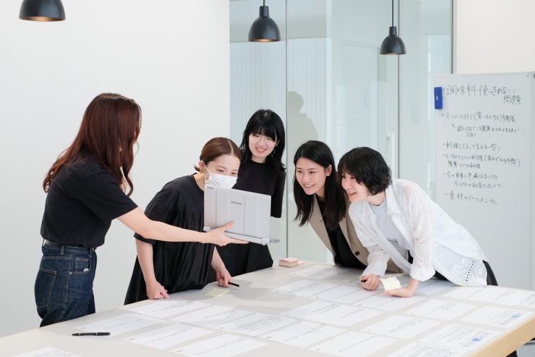 画像を説明するテキストなくても可