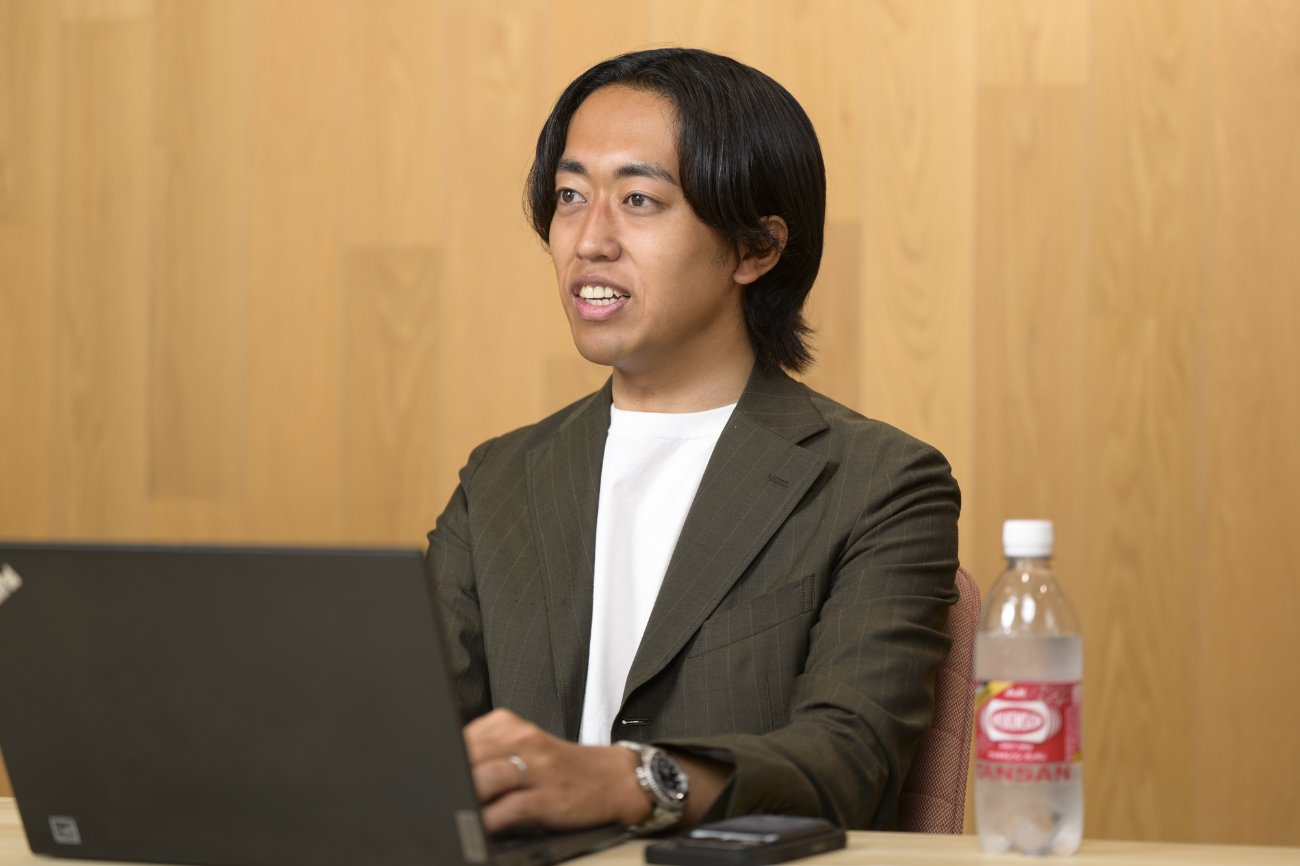 画像を説明するテキストなくても可