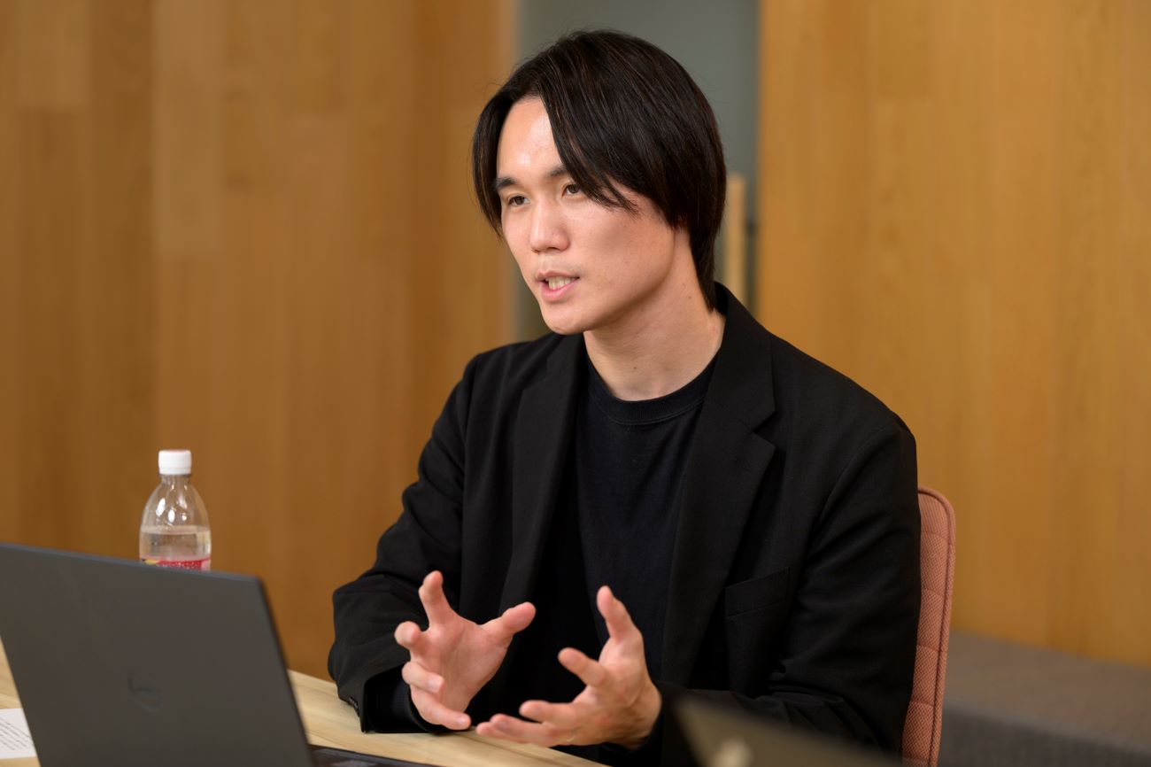 画像を説明するテキストなくても可