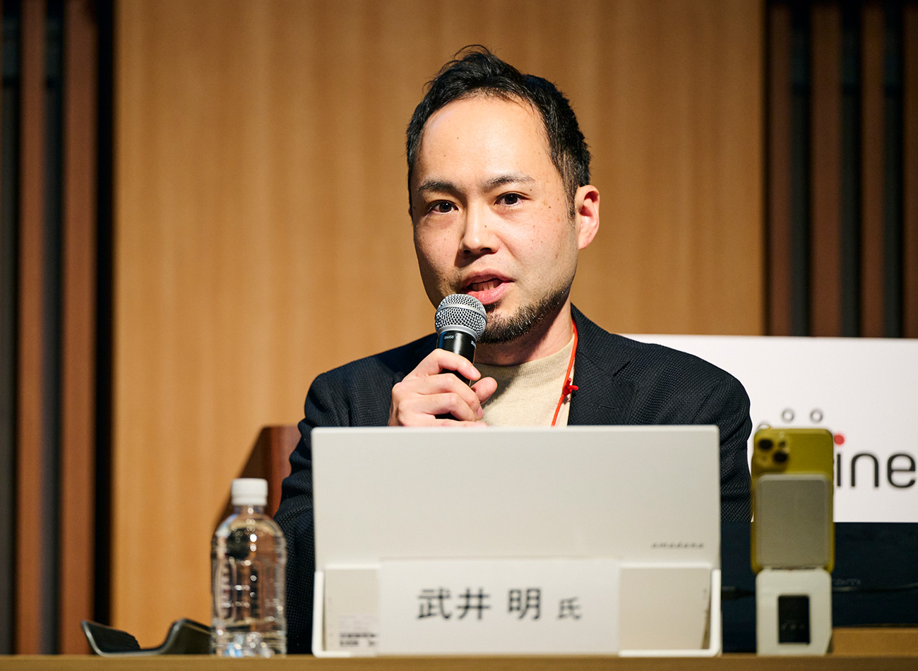 画像を説明するテキストなくても可