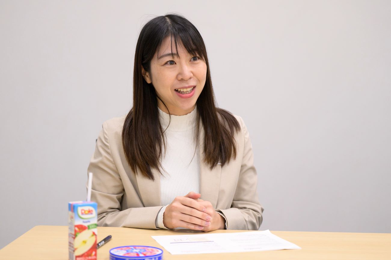 画像を説明するテキストなくても可