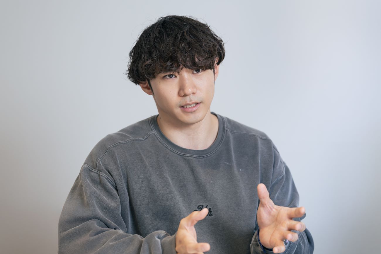 画像を説明するテキストなくても可