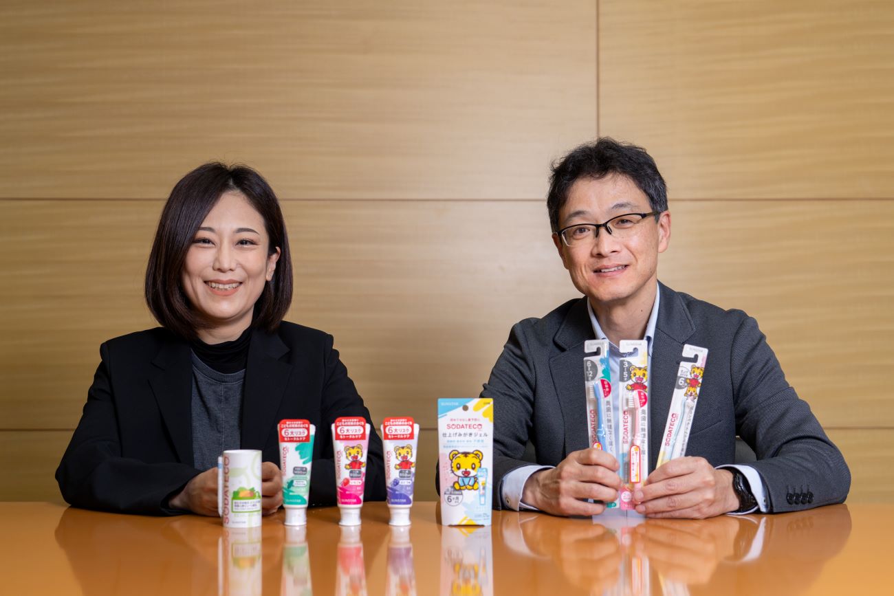 画像を説明するテキストなくても可