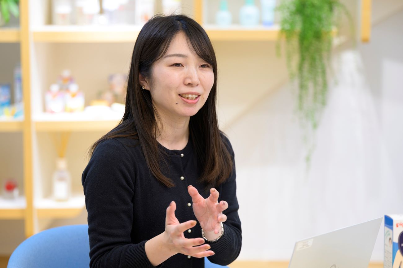 画像を説明するテキストなくても可