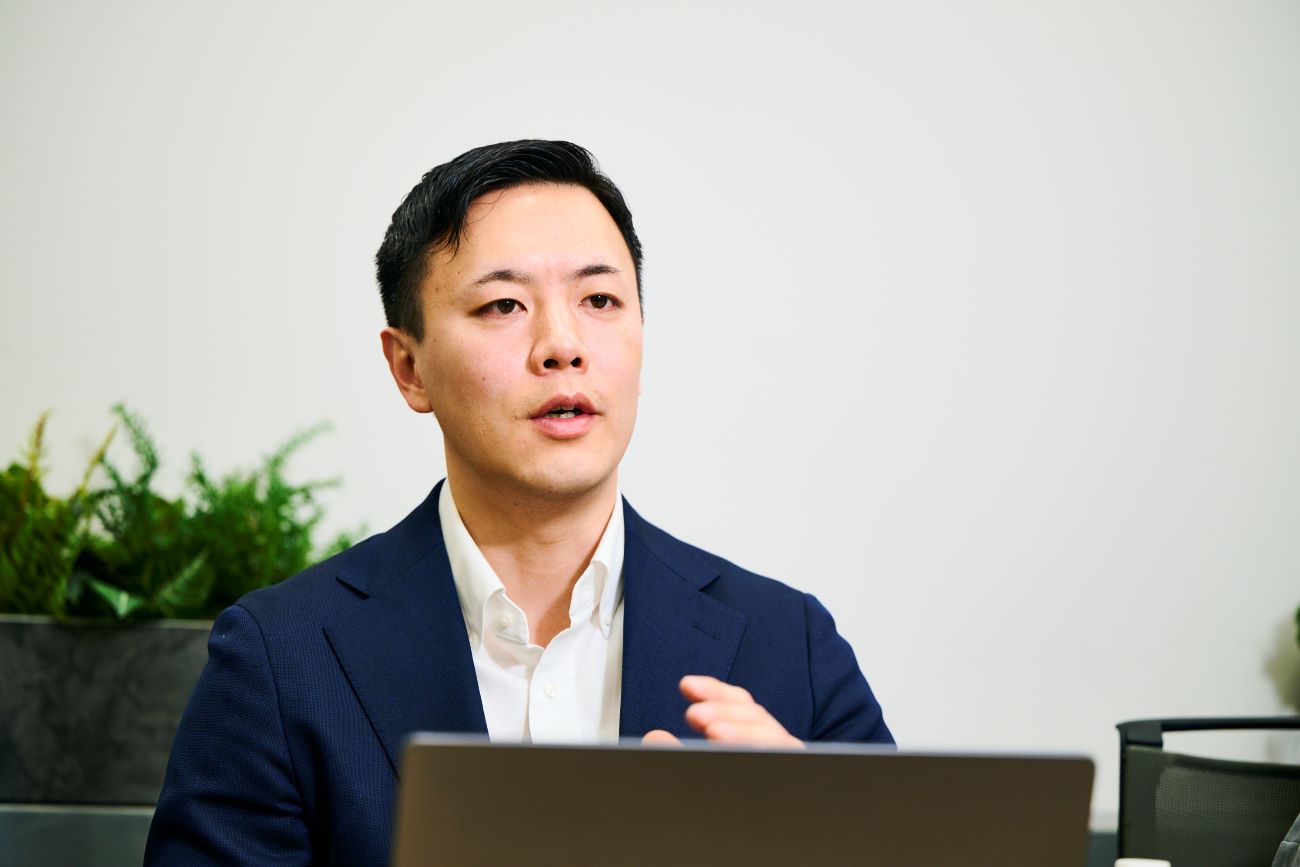 画像を説明するテキストなくても可