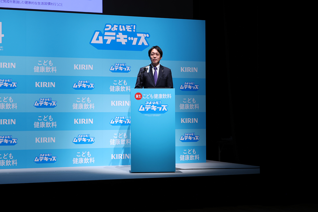 キリンビバレッジ　執行役員 マーケティング部長　鈴木郁真氏