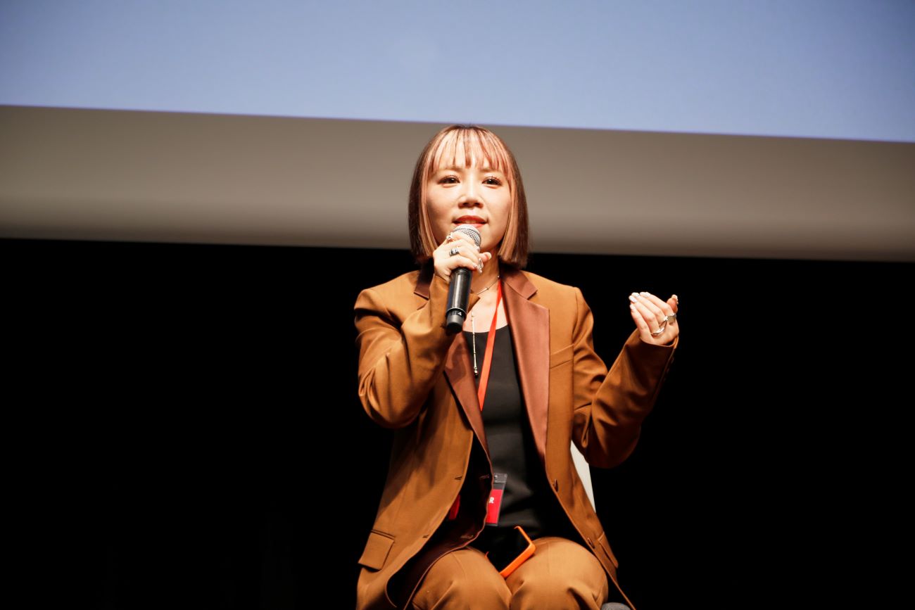 画像を説明するテキストなくても可