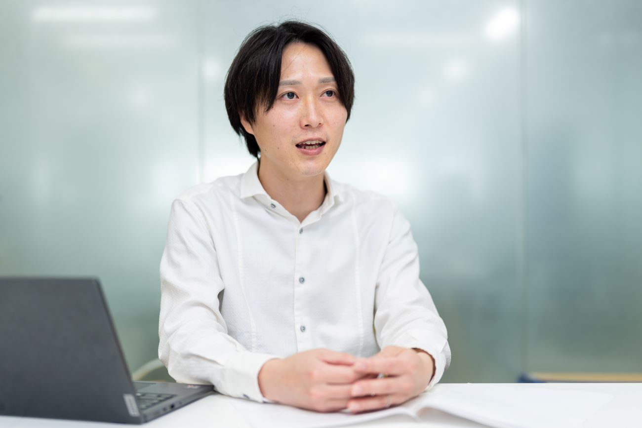 画像を説明するテキストなくても可