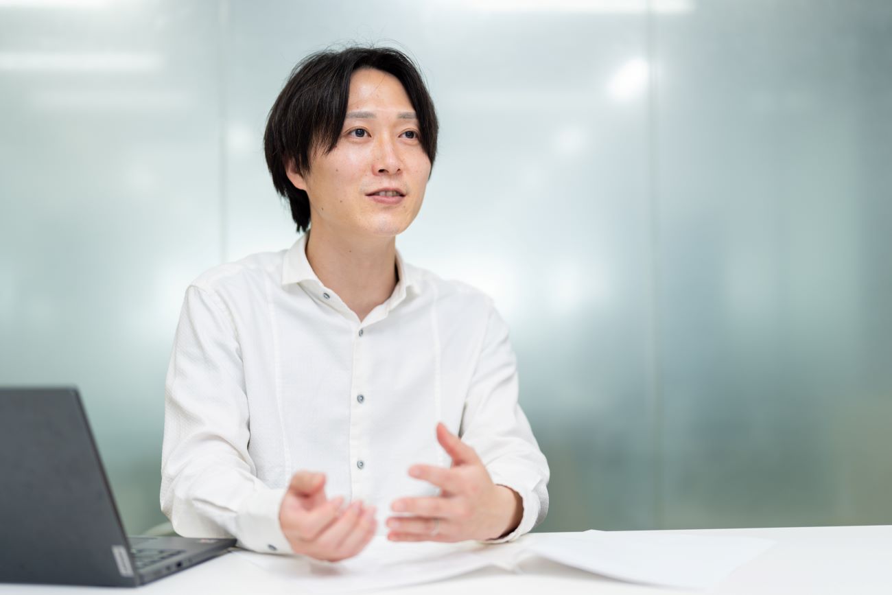 画像を説明するテキストなくても可