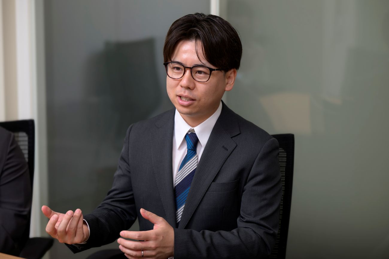 REVISIO株式会社 シニアアカウントエグゼクティブ　須増 寿徳氏