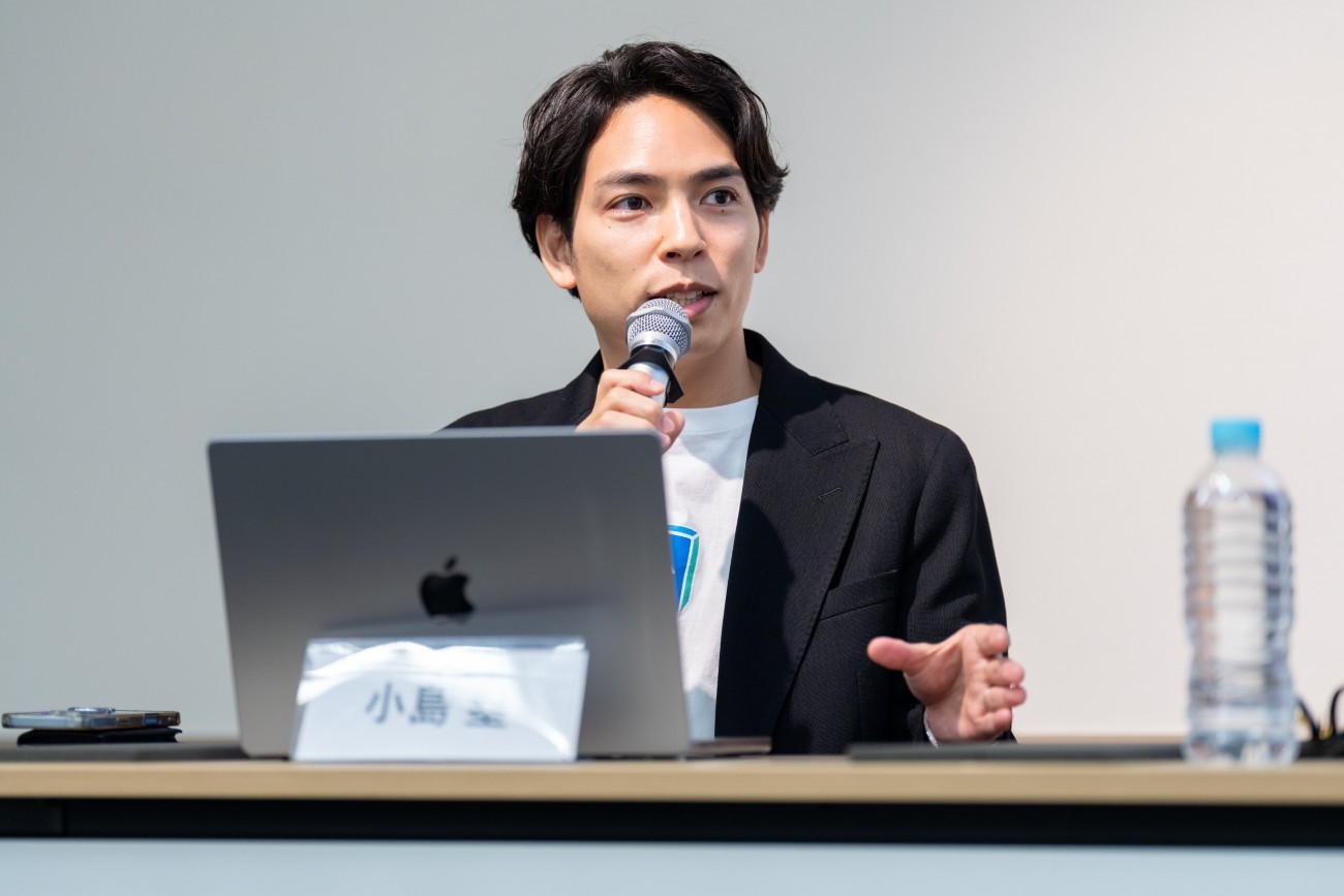 画像を説明するテキストなくても可