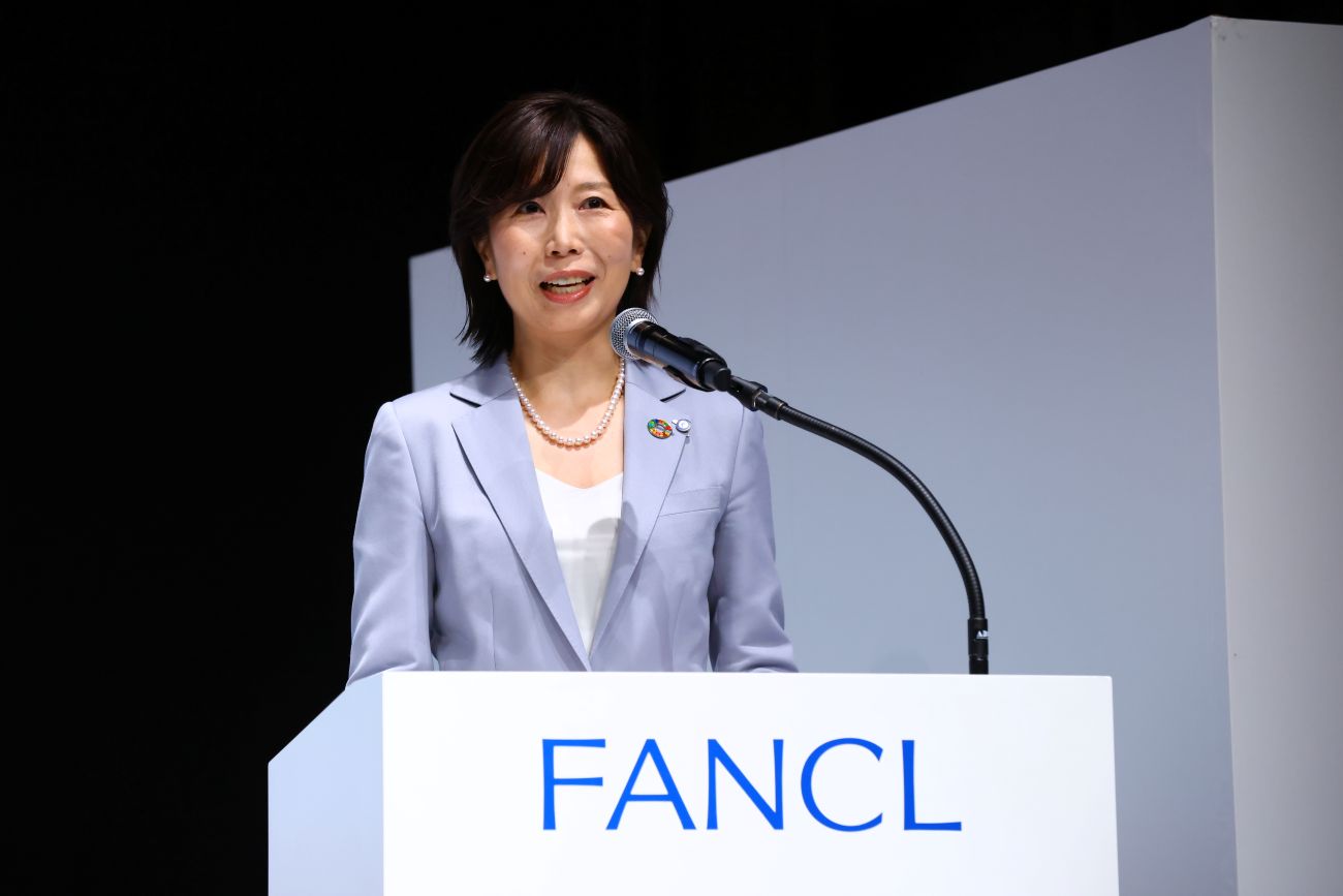 画像を説明するテキストなくても可