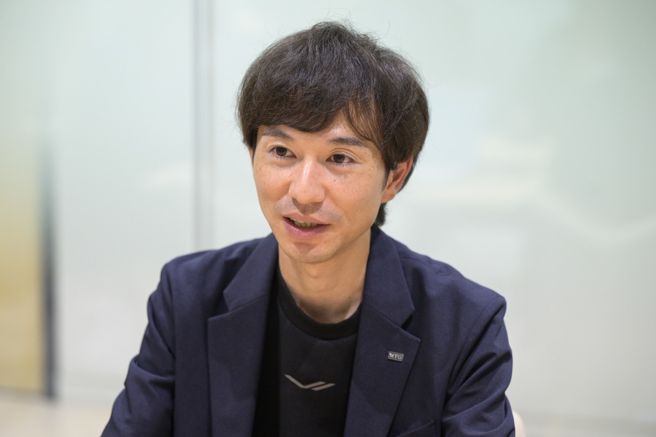 原田氏