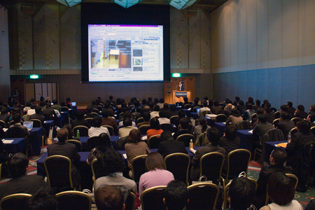 公開からわずか2年で驚異的なユーザー数を獲得したニコニコ動画。今後もその動向に注目が集まる